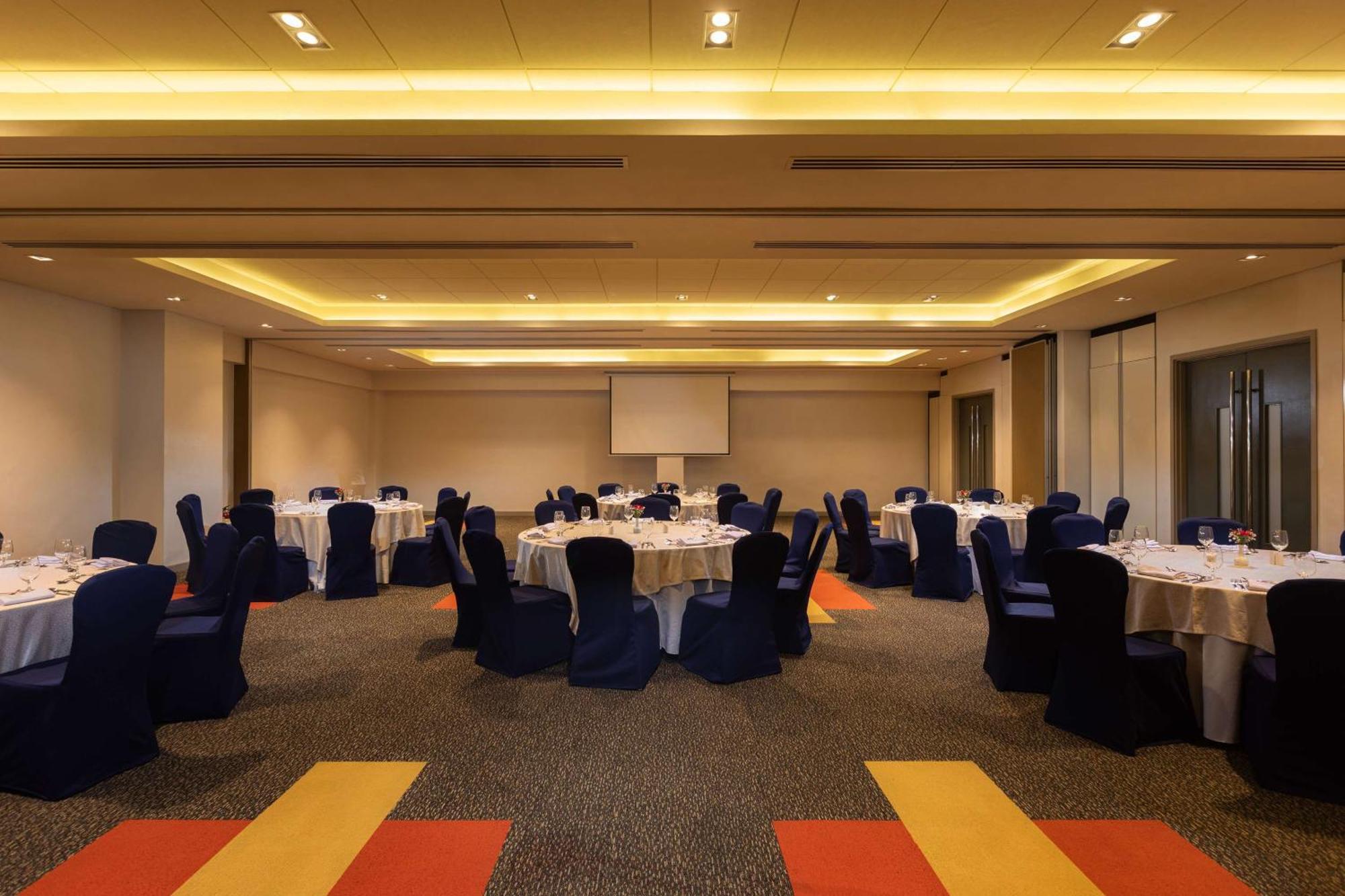 Park By Radisson Clark Hotel 4*