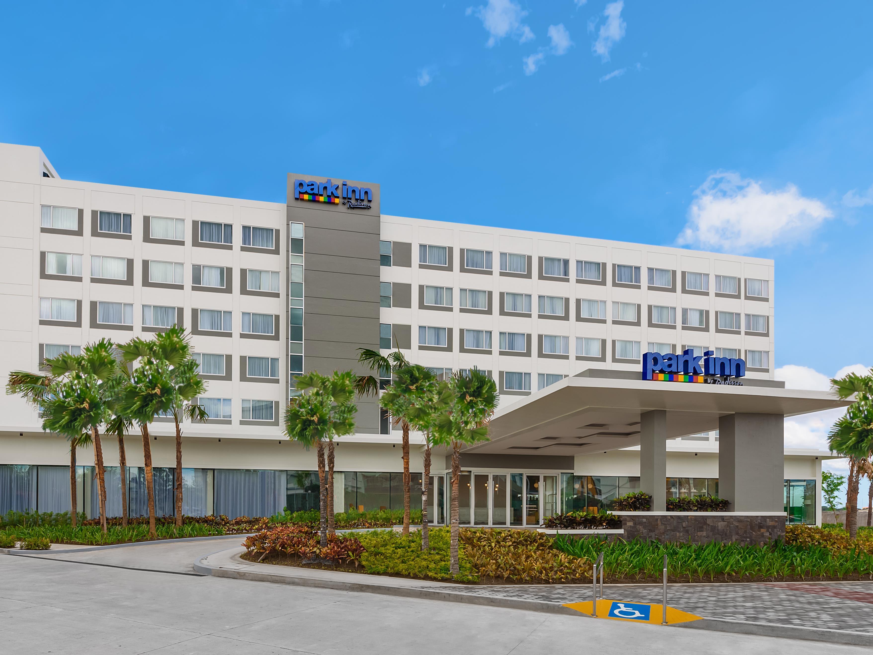 Park By Radisson Clark Hotel
